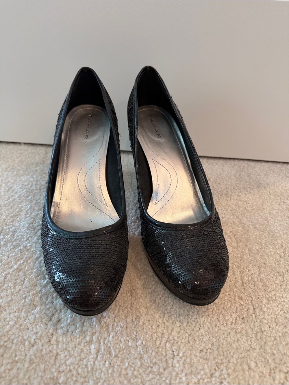 Tahari Black Sequined Women's Dress Heels
